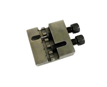 #219 Chain Breaker
